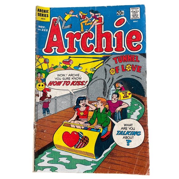 Archie Series #222 Nov 1972 Tunnel Of Love Cover Vintage Comic Bagged Boarded - Picture 1 of 7